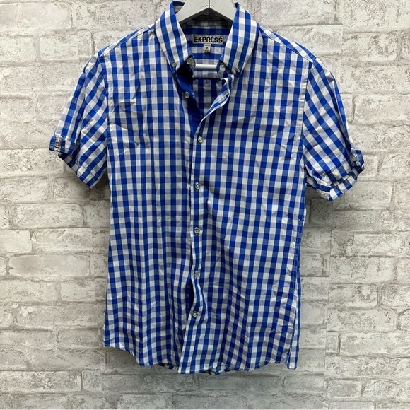 EXPRESS men’s short‎ sleeve button up shirt S fitted blue white checkered used - Picture 1 of 5
